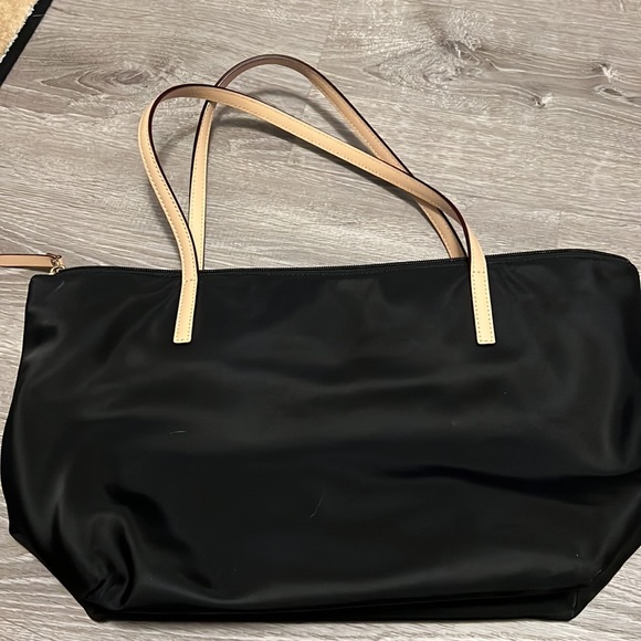 Kate Spade Tote - Picture 3 of 4